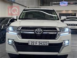 تۆیۆتا لاند کروزەر